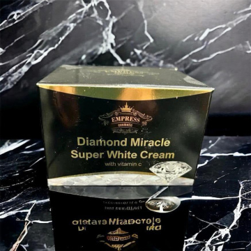 Diamond Miracle Crème pour le visage avec vitamine C (50g).